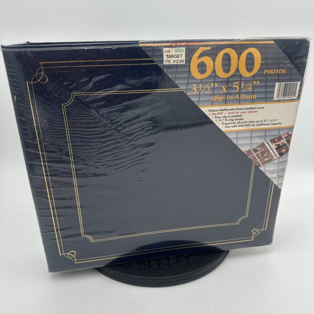 Vintage Photo Album 600 Count Pic Navy Blue/Gold Faux Leather 3-Ring Binder